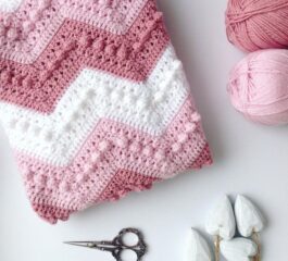 Hugs & Kisses Blanket Crochet
