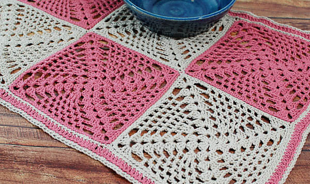  crochet table runner