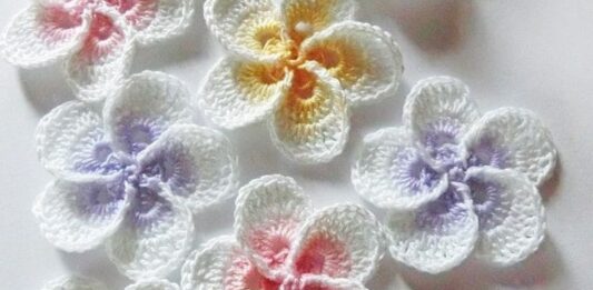 Plumeria flower crochet Tutorial